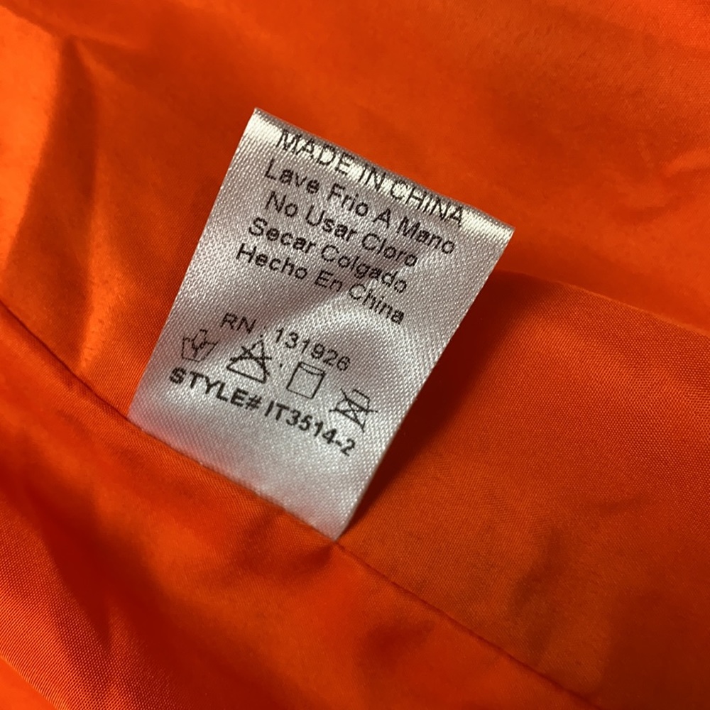 tea n rose Orange Plaid Quilted Vest Size: Medium - Picture 14 of 17